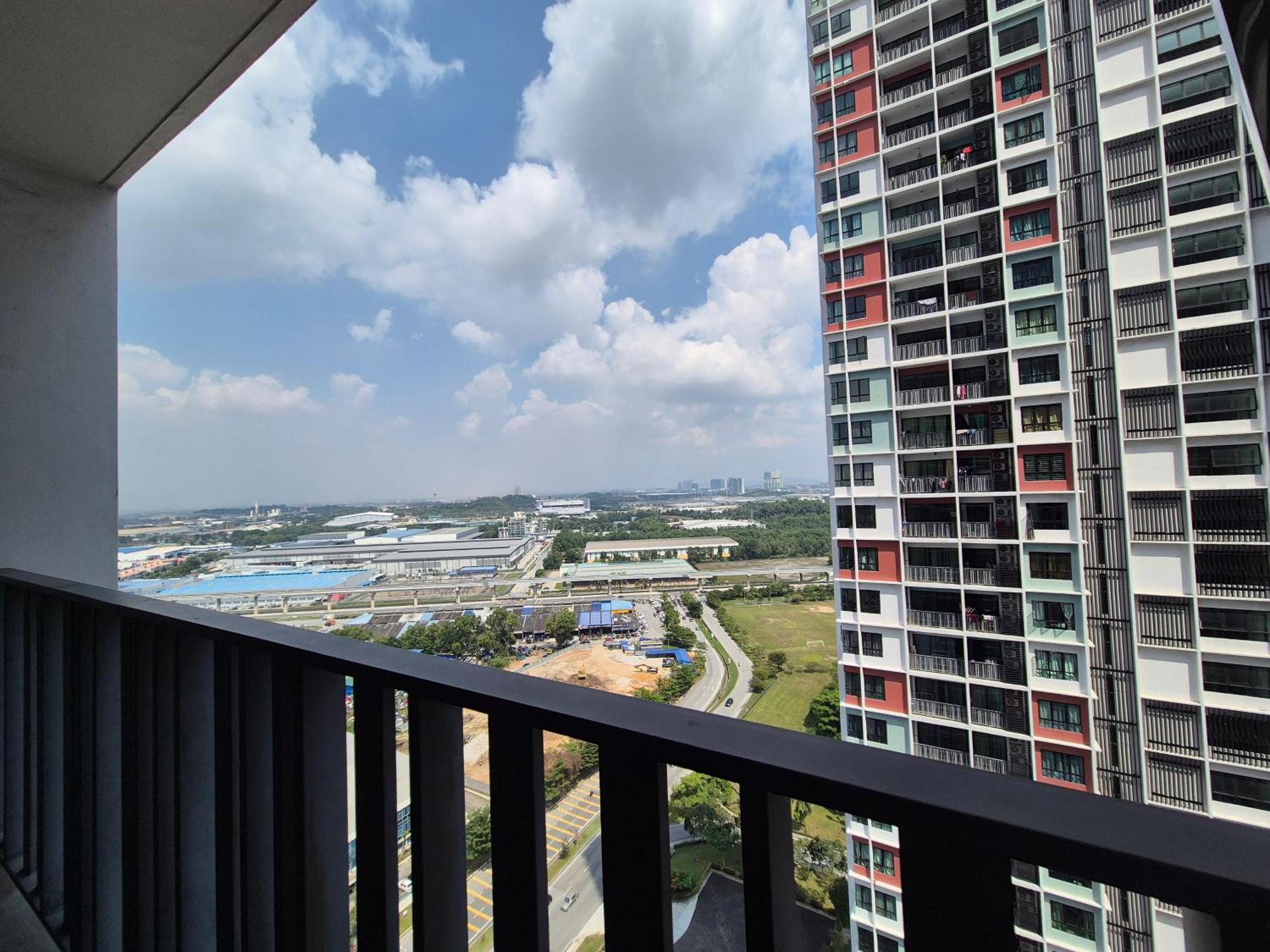 9Pax 2R2B Family Suite, I-City, I-Suite, Hyde, Beside Theme Park, Wifi 50-55" Smart Tv Shah Alam Bagian luar foto