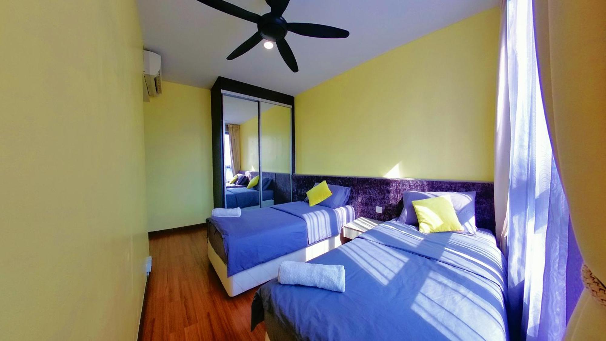 9Pax 2R2B Family Suite, I-City, I-Suite, Hyde, Beside Theme Park, Wifi 50-55" Smart Tv Shah Alam Bagian luar foto
