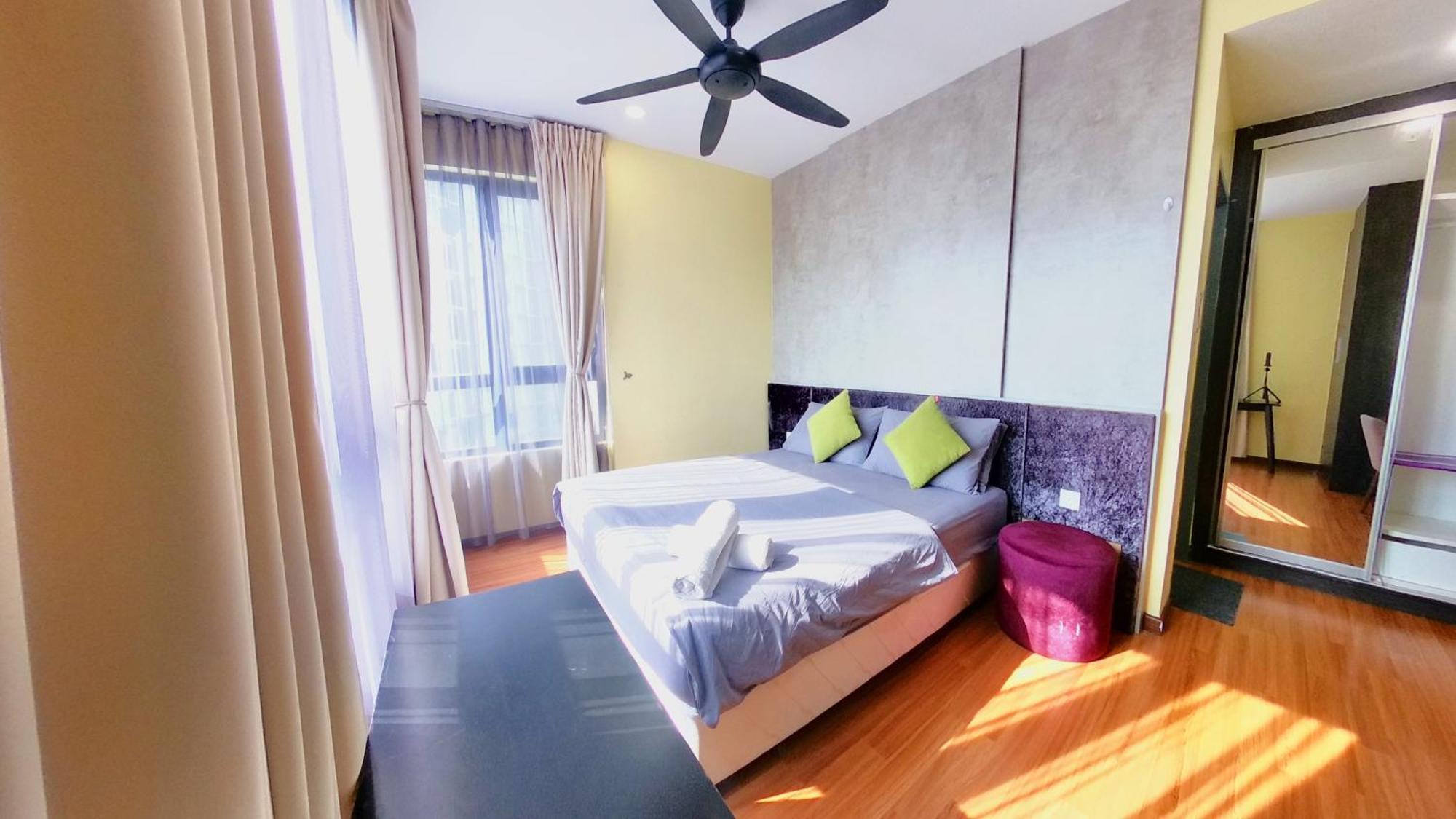9Pax 2R2B Family Suite, I-City, I-Suite, Hyde, Beside Theme Park, Wifi 50-55" Smart Tv Shah Alam Bagian luar foto