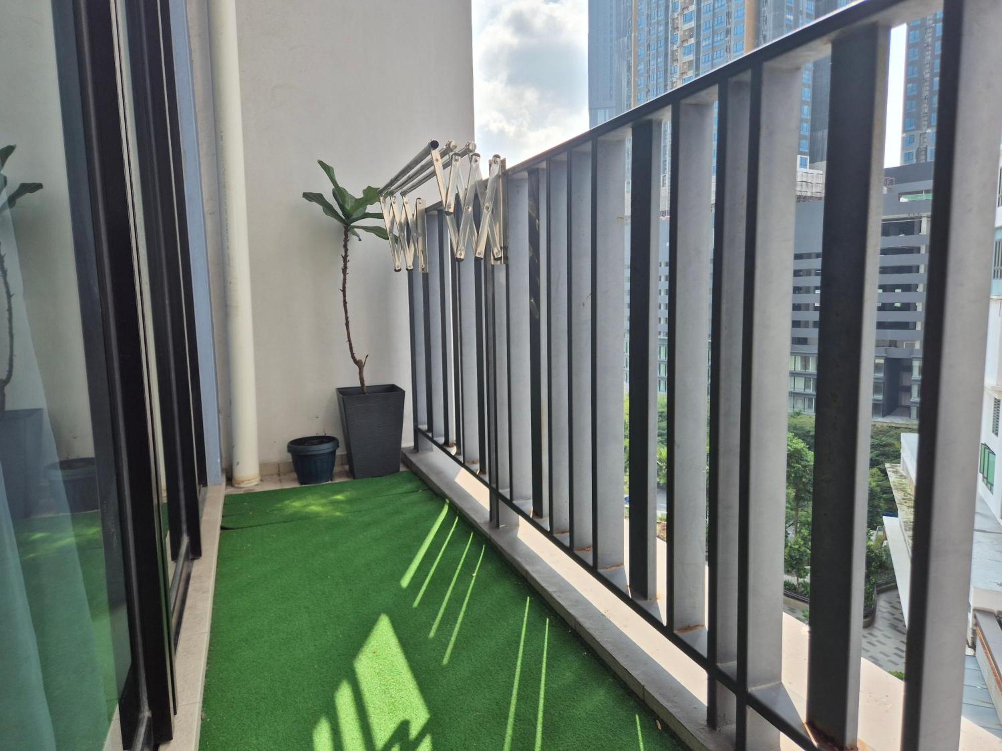 9Pax 2R2B Family Suite, I-City, I-Suite, Hyde, Beside Theme Park, Wifi 50-55" Smart Tv Shah Alam Bagian luar foto